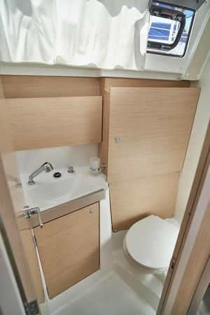 Beneteau Oceanis 38 | La Rose