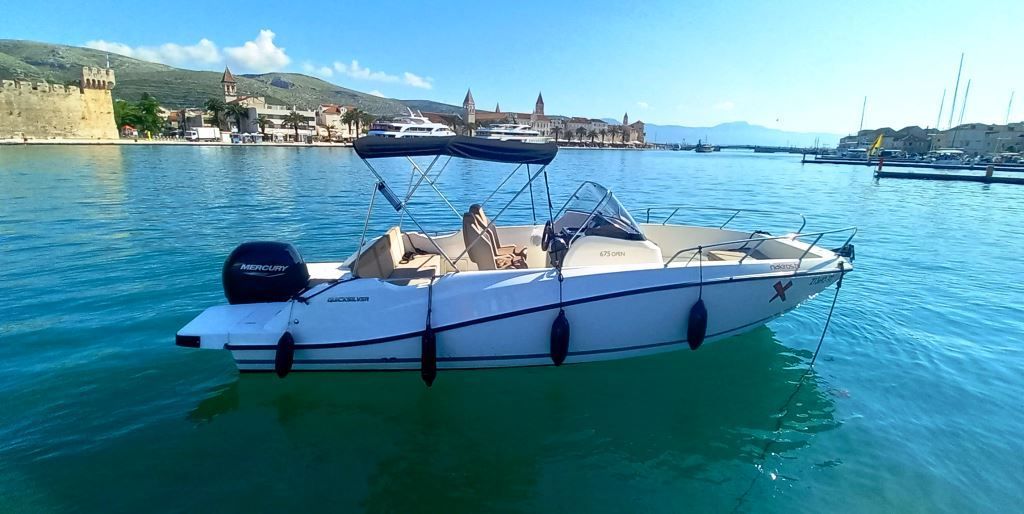 Quicksilver 675 | Activ