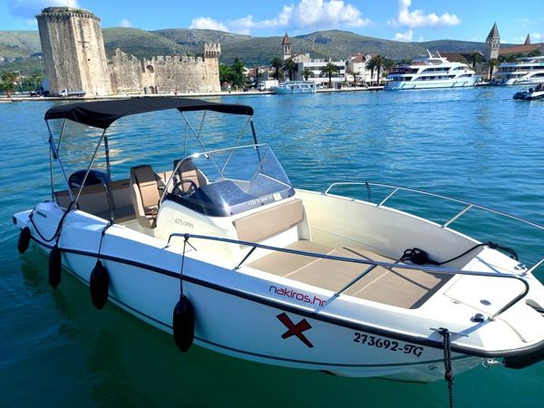 Quicksilver 675 | Activ