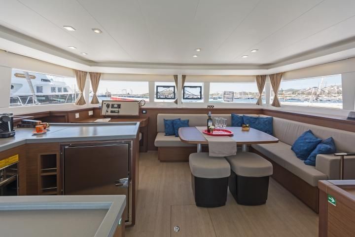 Lagoon 450 F | Kon-Tiki