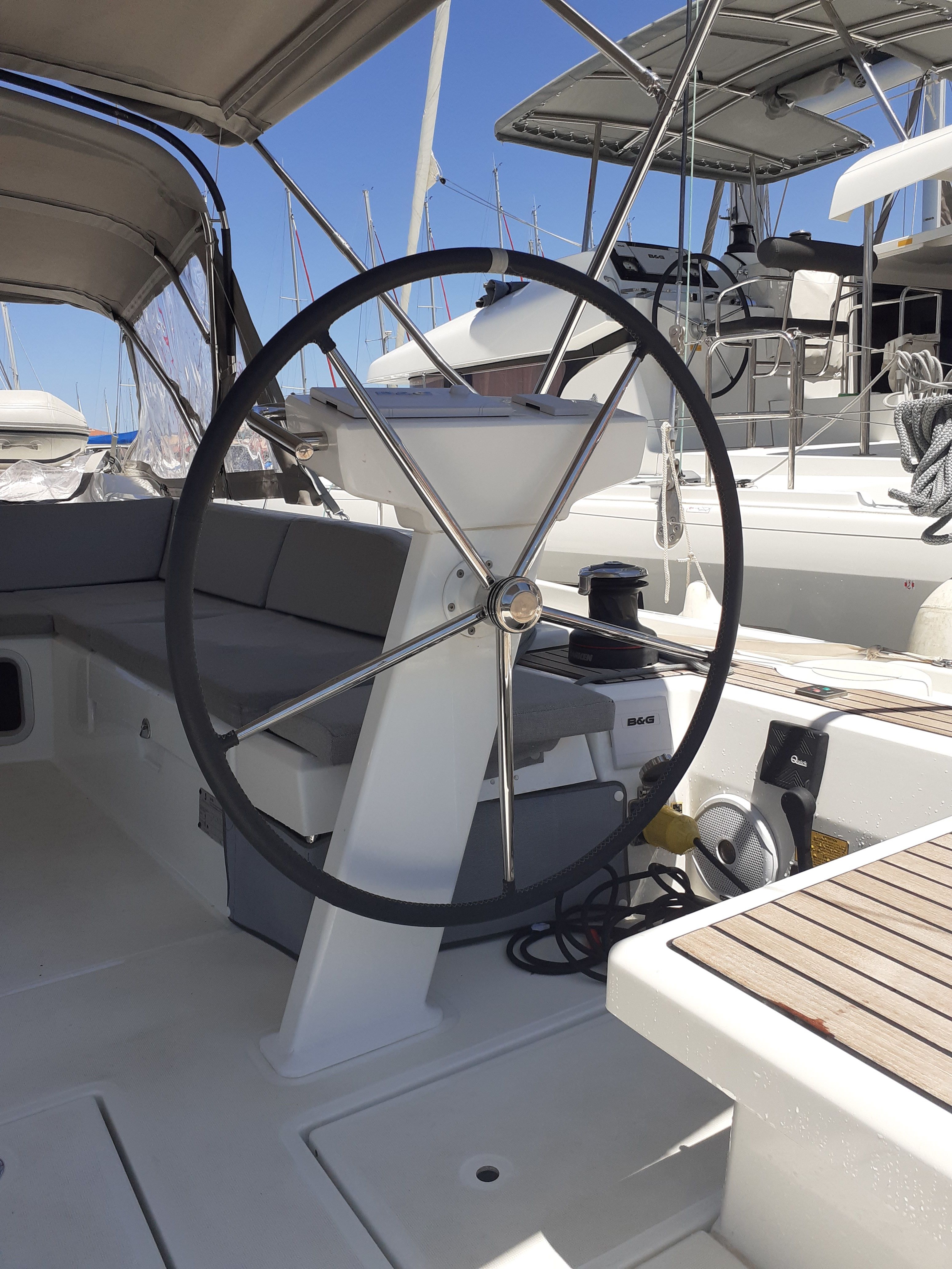 Beneteau Oceanis 51.1 | Tsuki