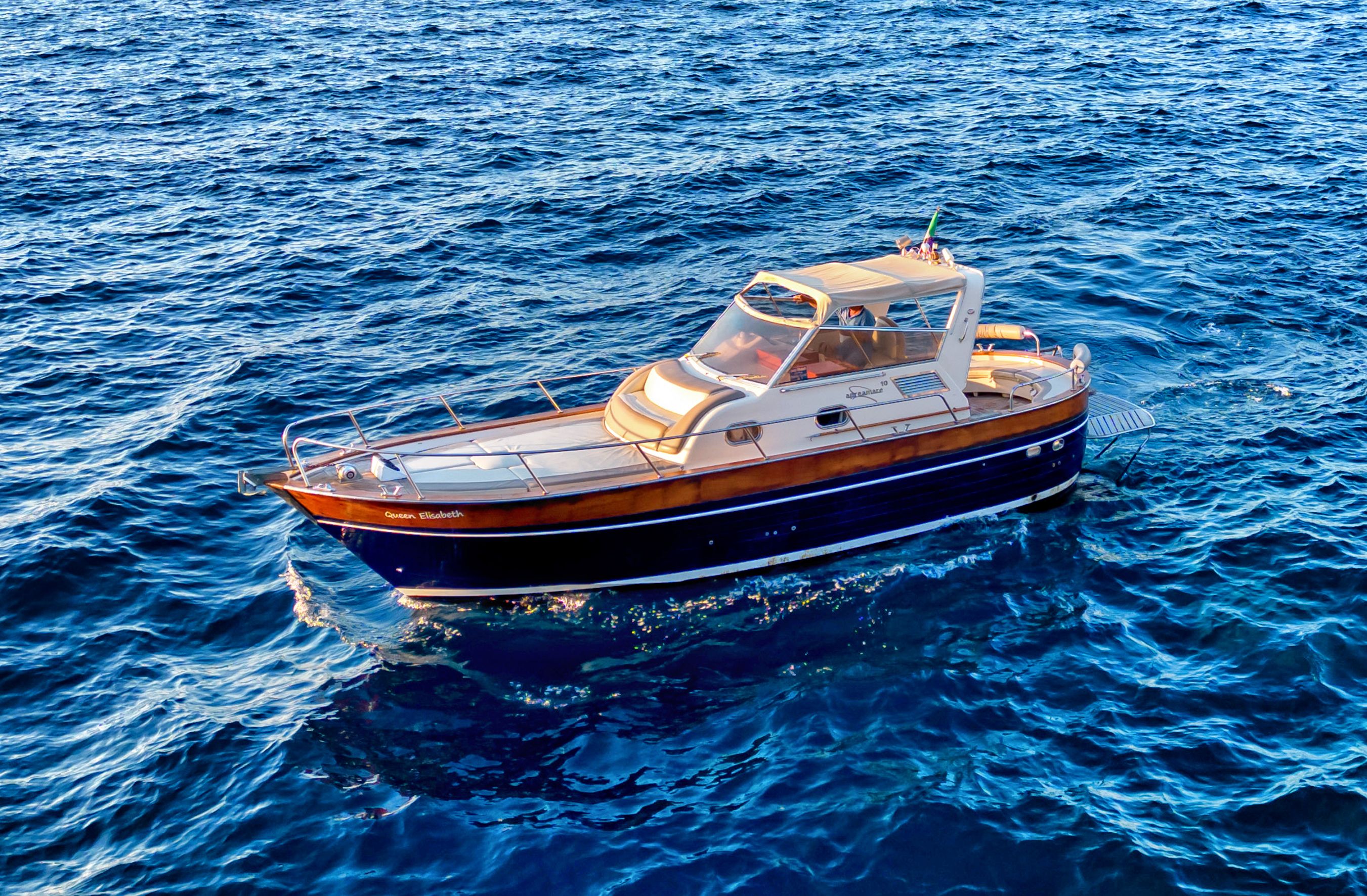 Apreamare 11 | Queen Elisabeth