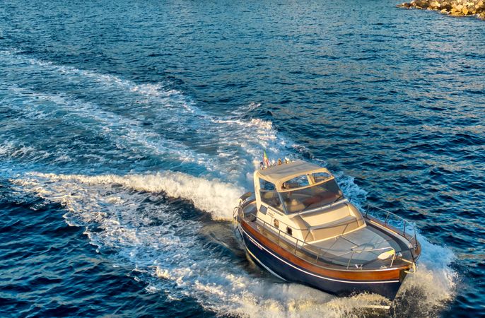 Apreamare 11 | Queen Elisabeth