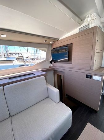 Fountaine Pajot Astrea 42 | Ion