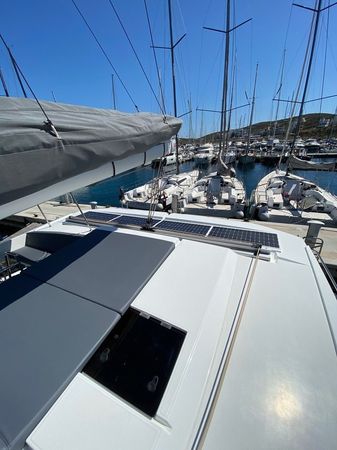 Fountaine Pajot Astrea 42 | Ion