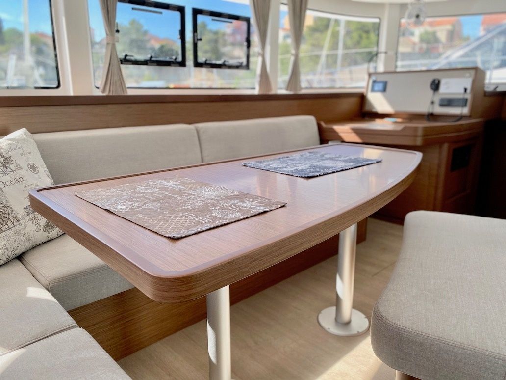 Lagoon 42 | Grand Deluxe 2