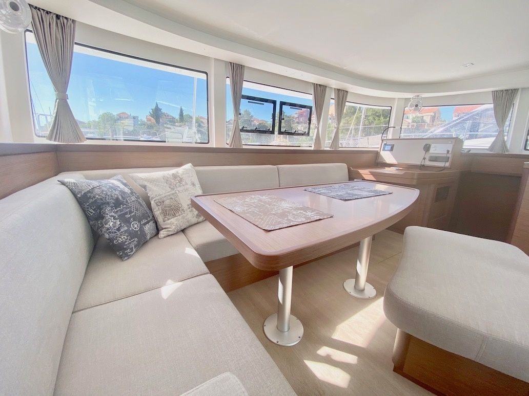 Lagoon 42 | Grand Deluxe 2