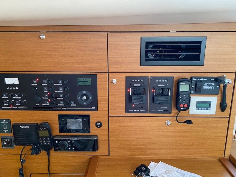 Jeanneau 51 | Katrina