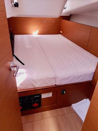 Jeanneau Sun Odyssey 490 | Persik