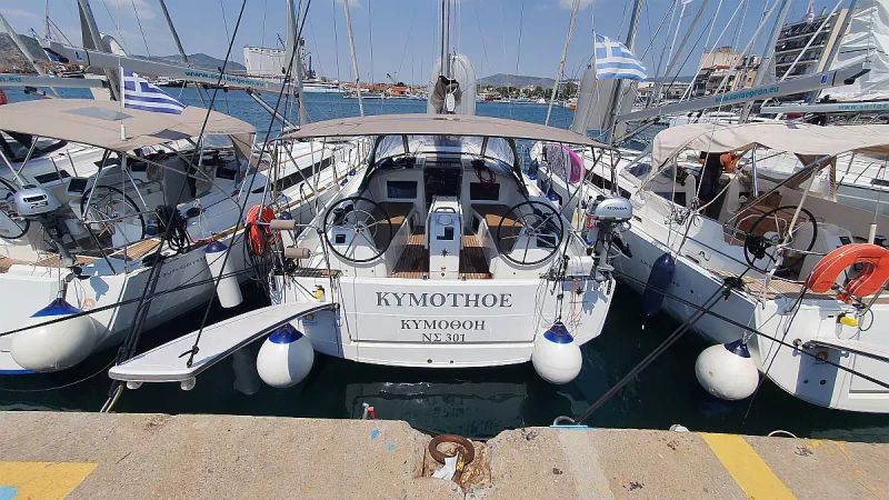 Jeanneau Sun Odyssey 410 | Kymothoe
