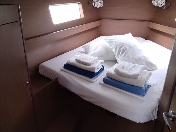 Beneteau Oceanis 41.1 | Maera