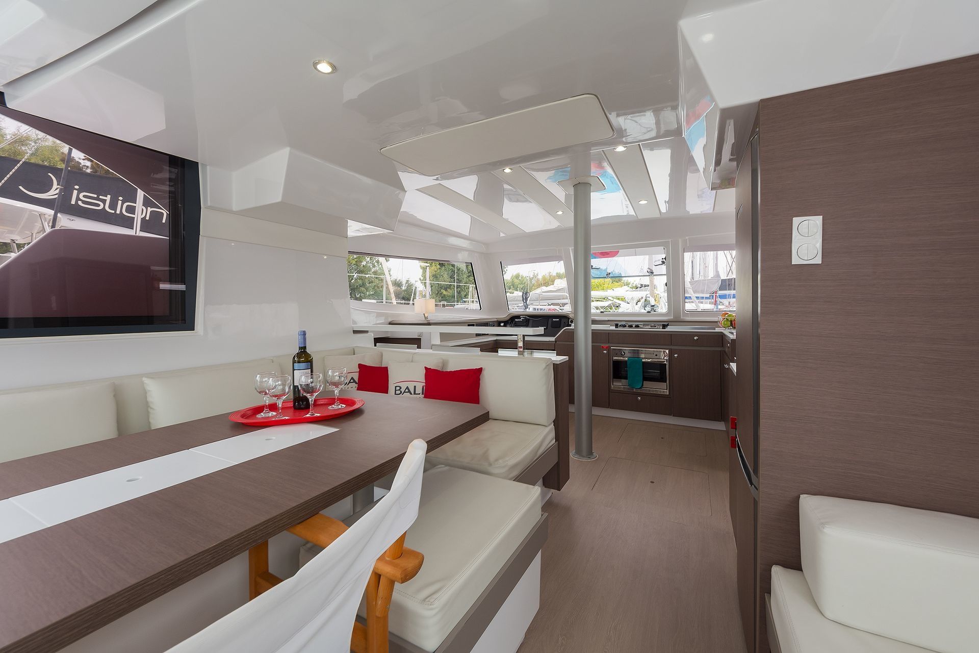 Bali Catspace | Mediteo