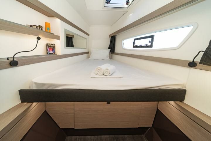 Fountaine Pajot Lucia 40 | E.S. 2