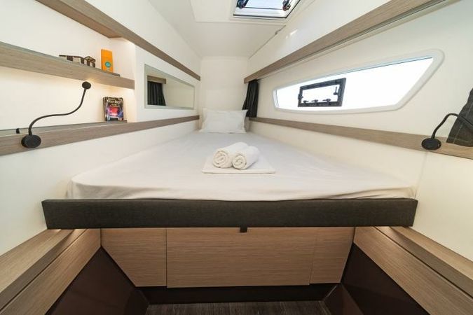Fountaine Pajot Lucia 40 | E.S. 2