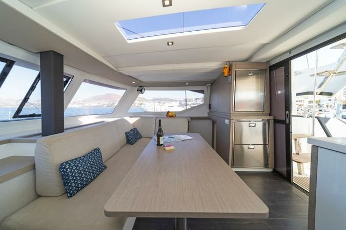 Fountaine Pajot Lucia 40 | E.S. 2