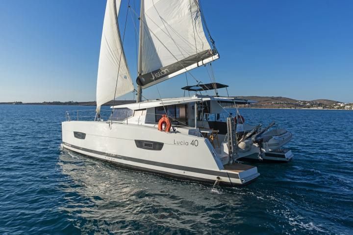 Fountaine Pajot Lucia 40 | E.S. 2