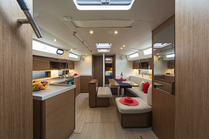 Beneteau Oceanis 46.1 | Rebekka Blue