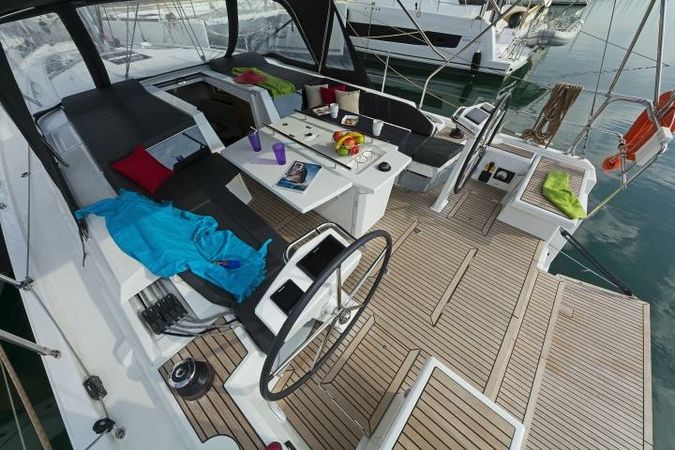 Beneteau Oceanis 46.1 | Rebekka Blue