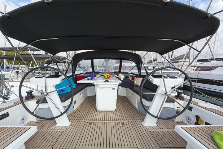 Beneteau Oceanis 46.1 | Rebekka Blue