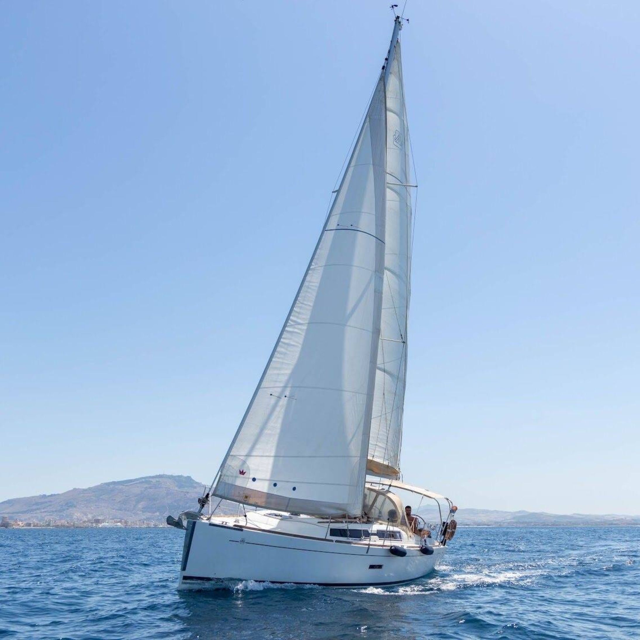 Dufour 335 | Caprice 2