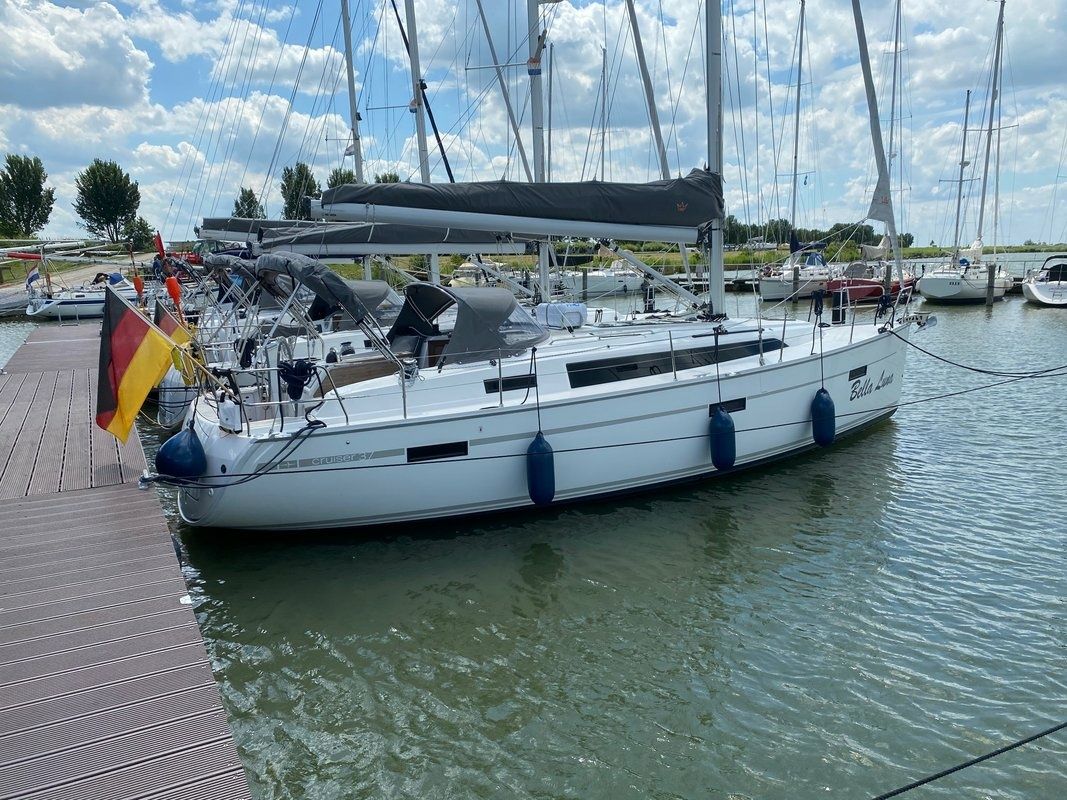 Bavaria Cruiser 37 | Bella Luna