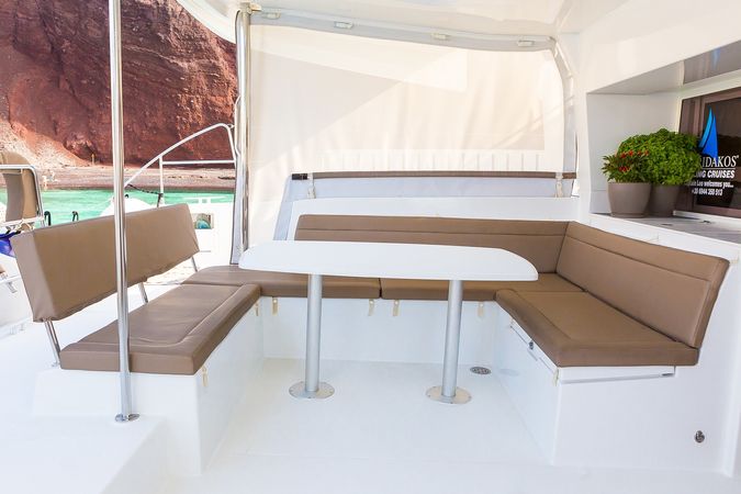 Lagoon 450 F | Agios Nikolaos