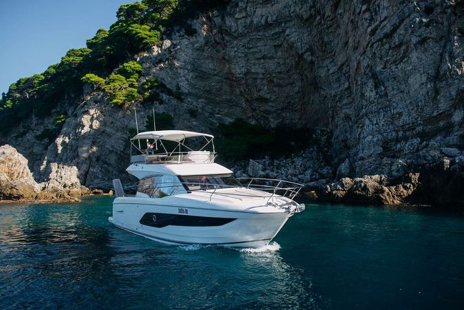 Jeanneau Prestige 420 | Zon Zone