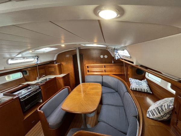 Beneteau Oceanis Clipper 411 | M & M