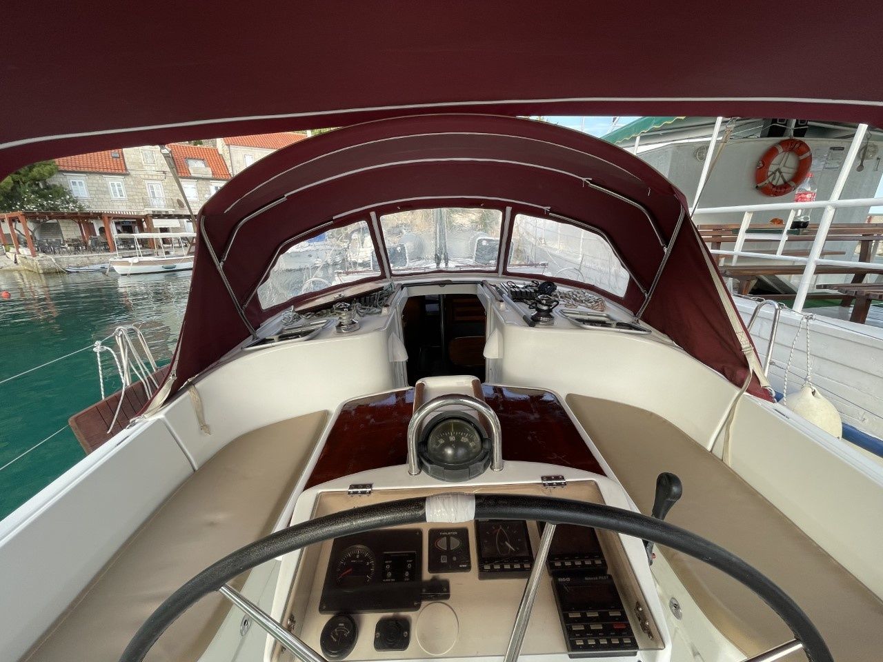 Beneteau Oceanis Clipper 411 | M & M