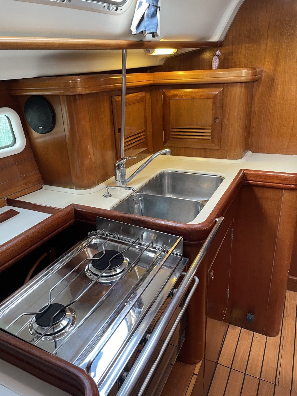 Beneteau Oceanis Clipper 411 | M & M