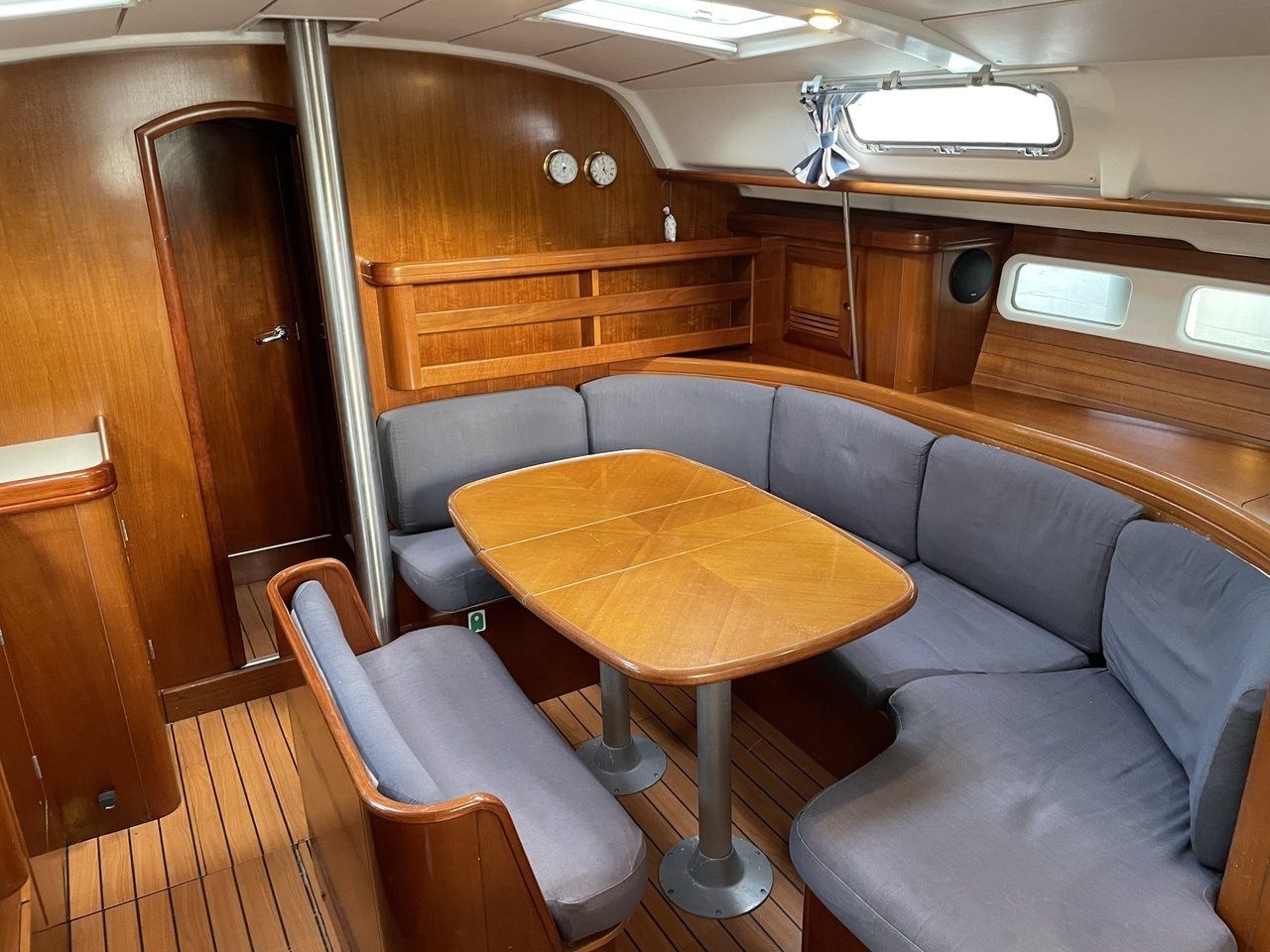 Beneteau Oceanis Clipper 411 | M & M
