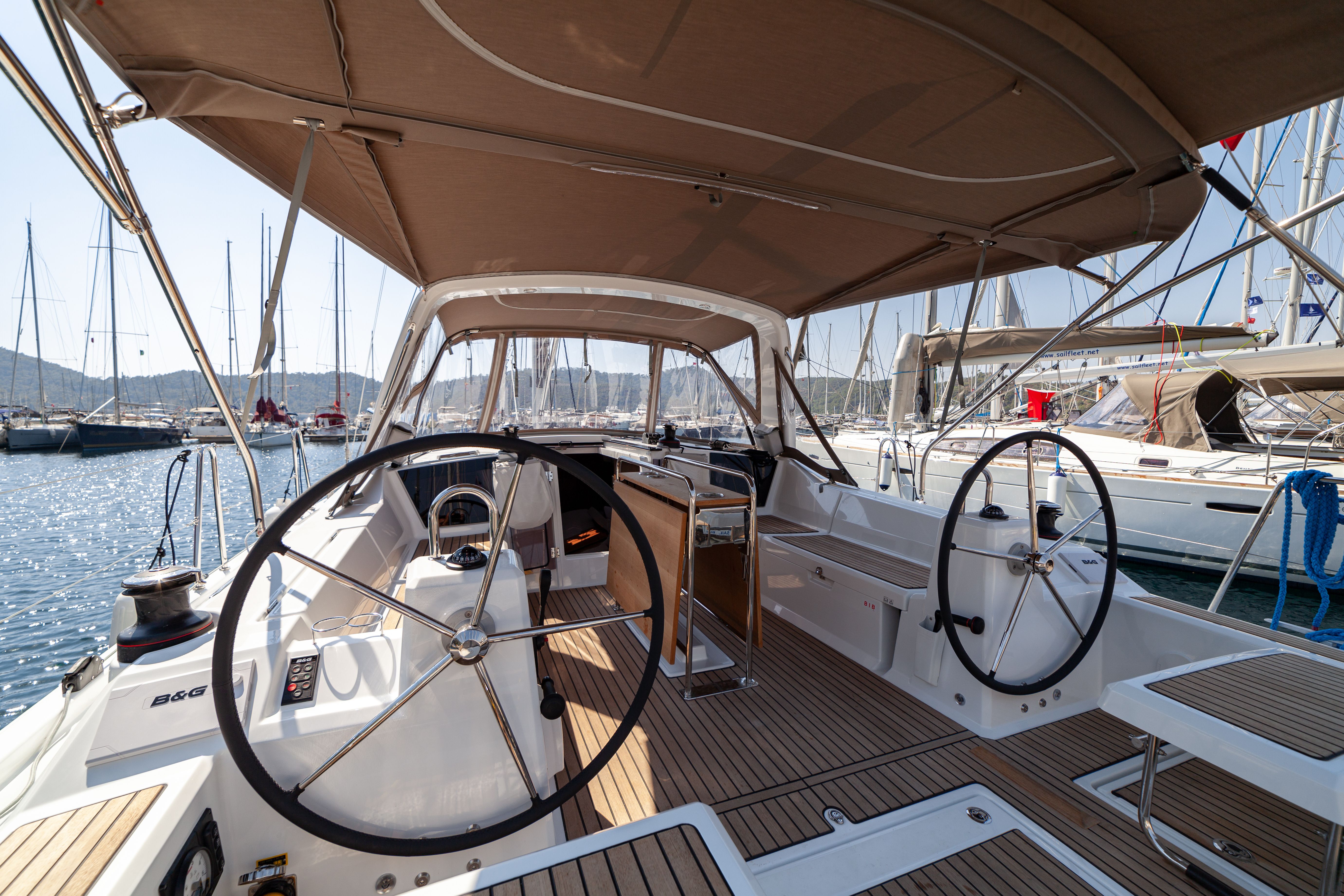 Beneteau Oceanis 41.1 | Sail Orion