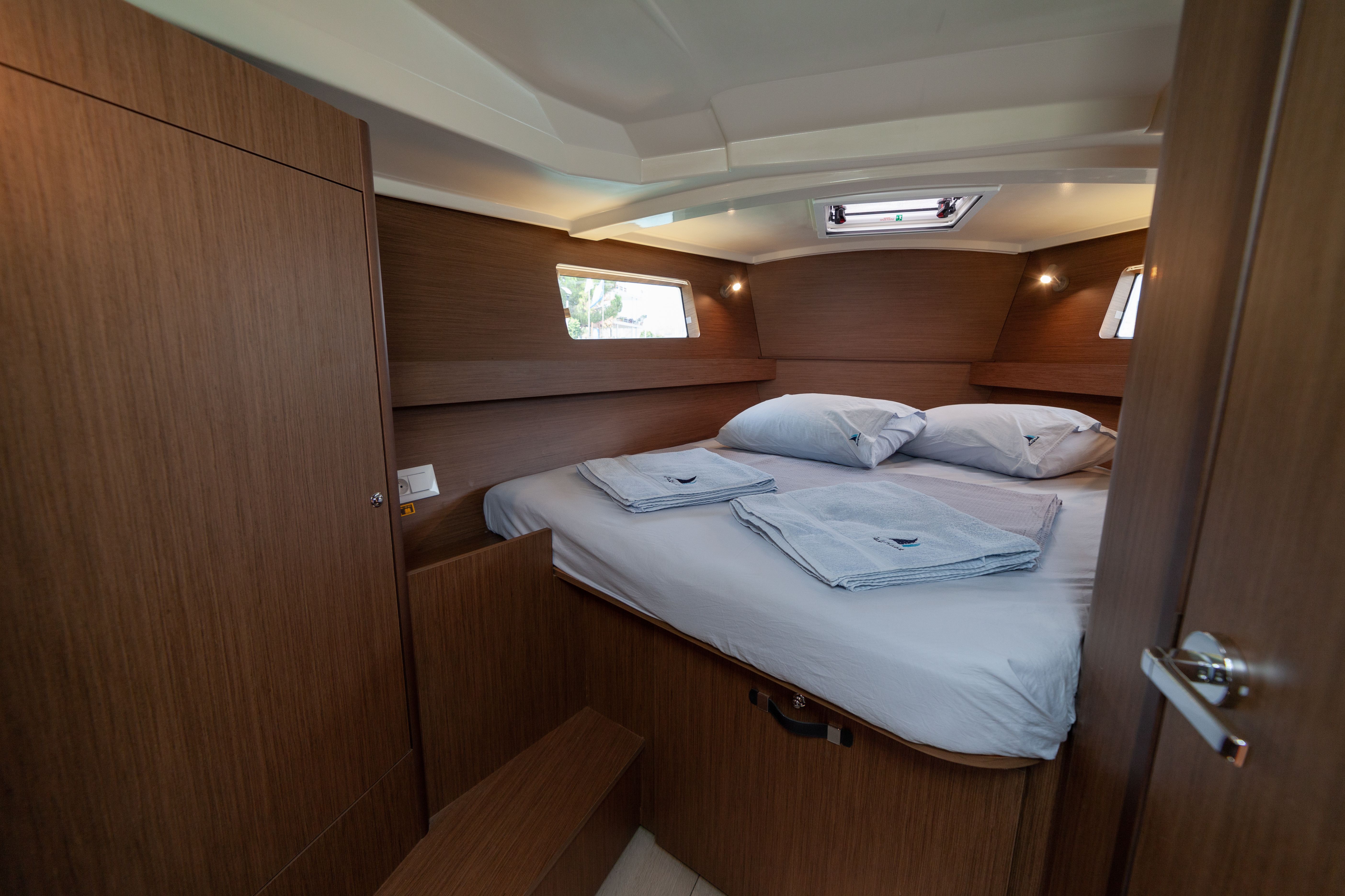 Beneteau Oceanis 41.1 | Sail Orion