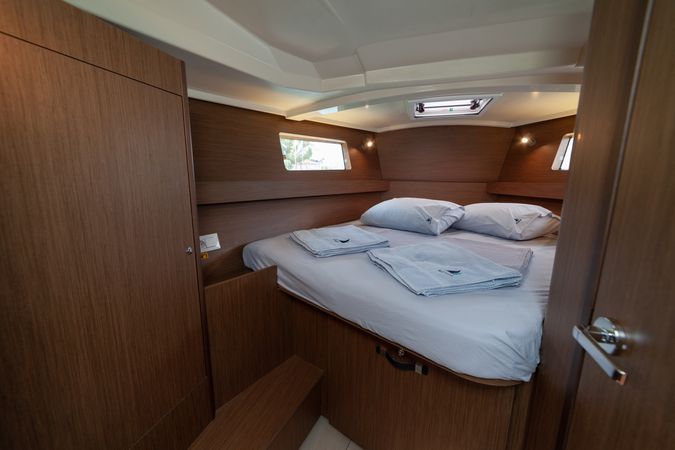 Beneteau Oceanis 41.1 | Sail Orion