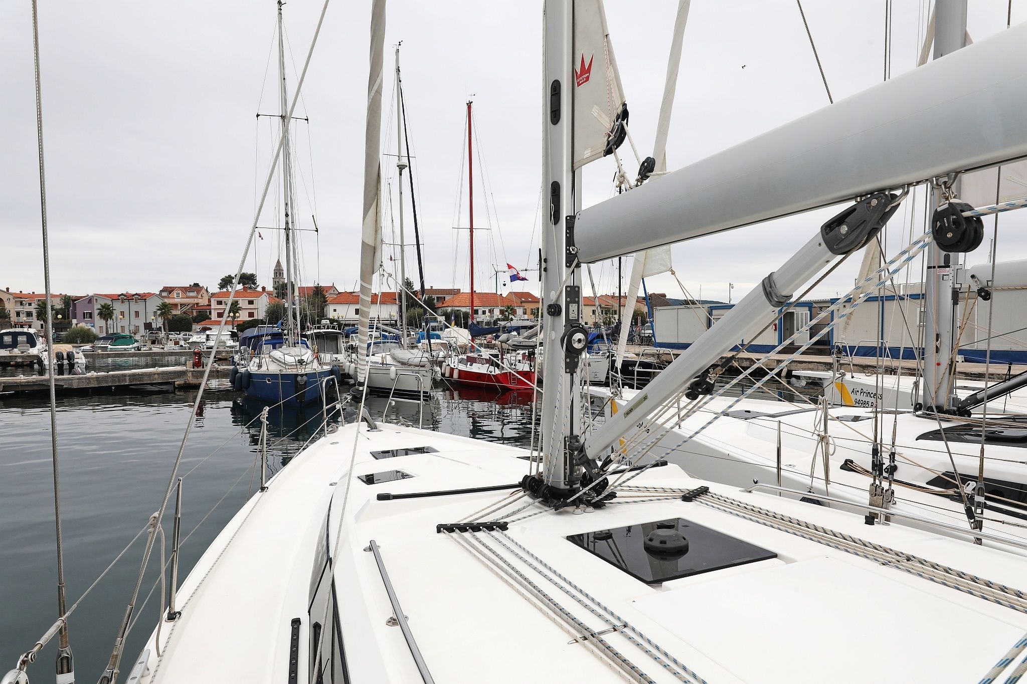 Bavaria C42 | Maupiti