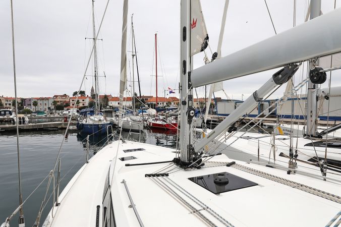 Bavaria C42 | Maupiti