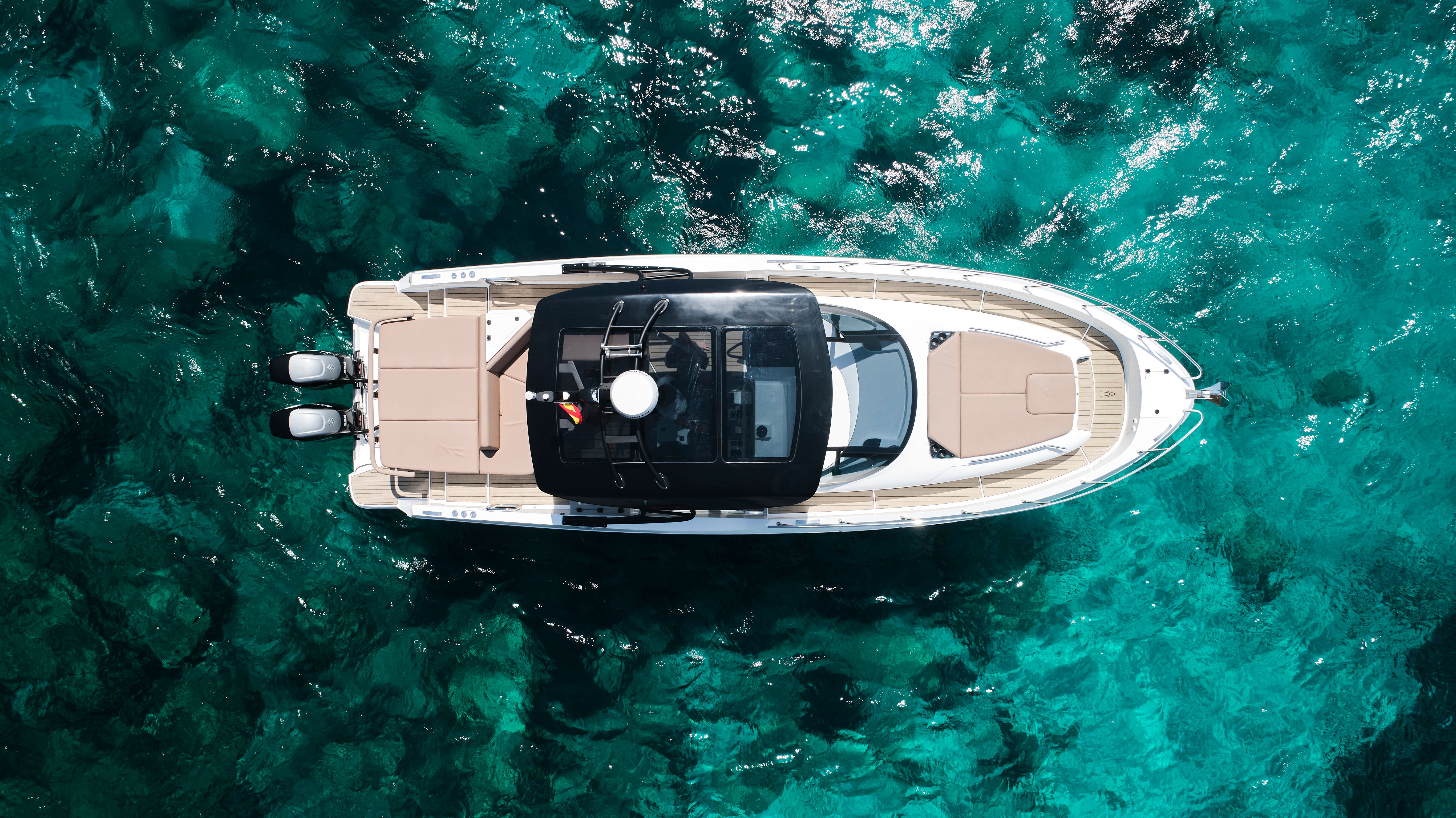 Gulf Craft Oryx 379 | Santa Cruz