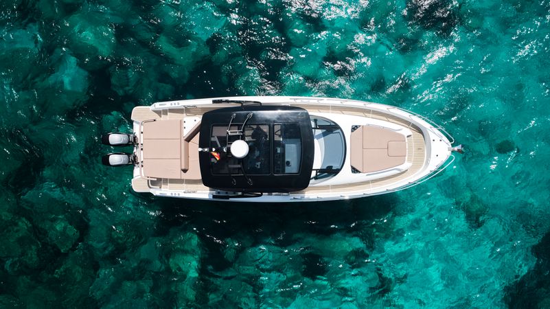 Gulf Craft Oryx 379 | Santa Cruz