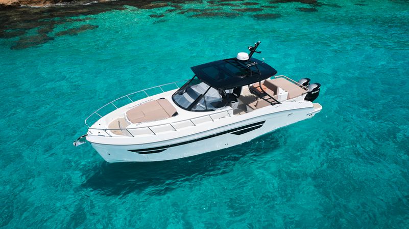 Gulf Craft Oryx 379 | Santa Cruz