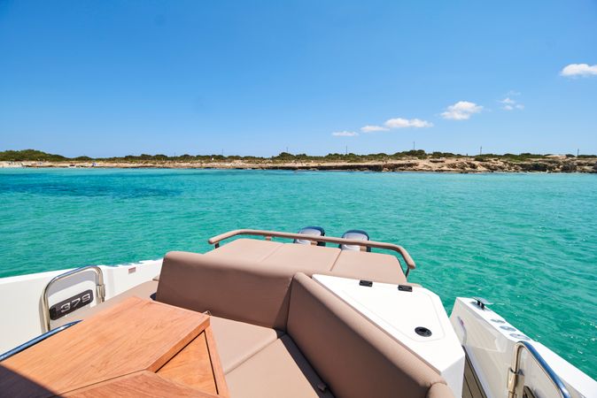 Gulf Craft Oryx 379 | Santa Cruz