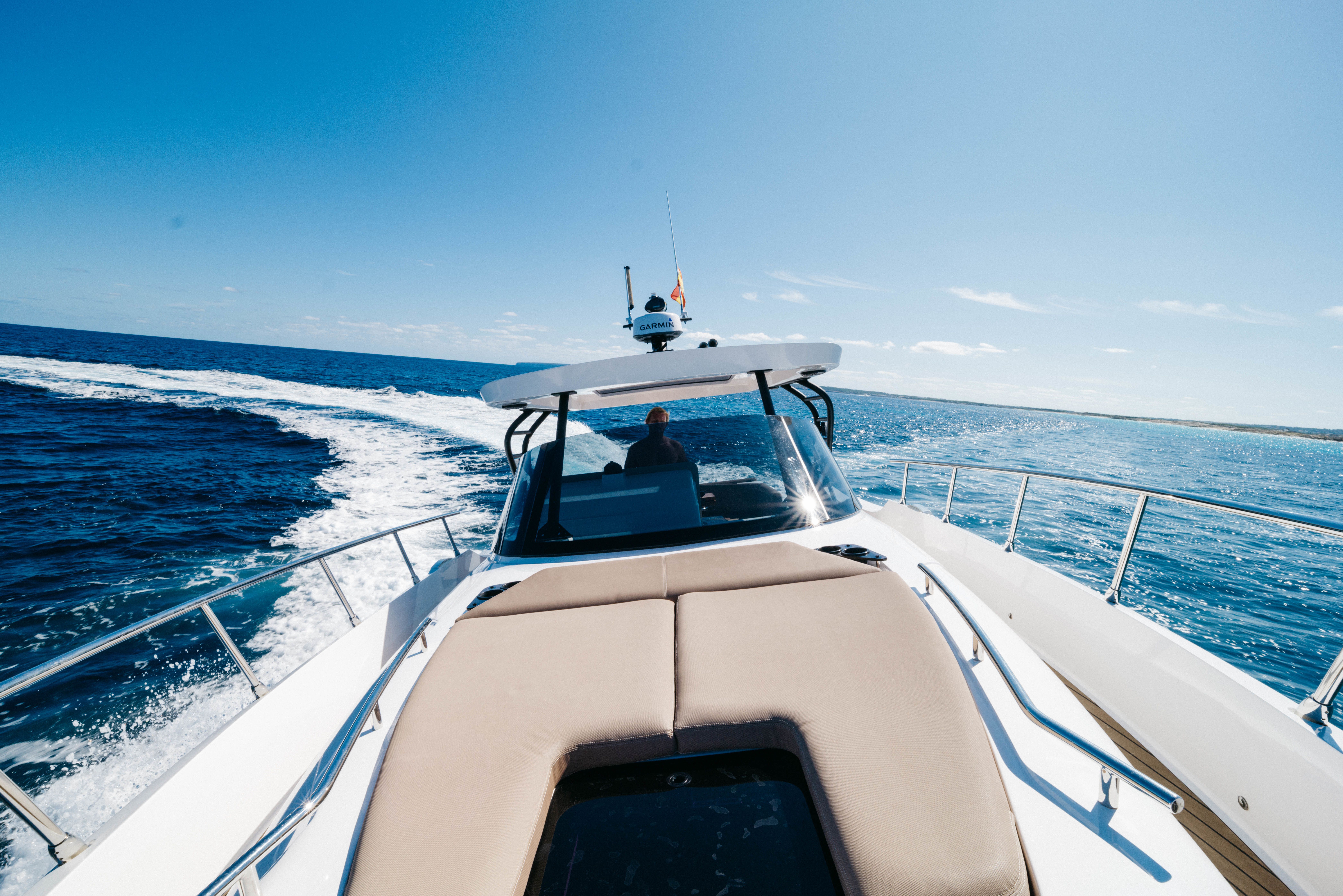 Gulf Craft Oryx 379 | Santa Cruz