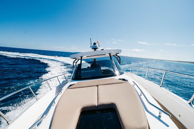 Gulf Craft Oryx 379 | Santa Cruz