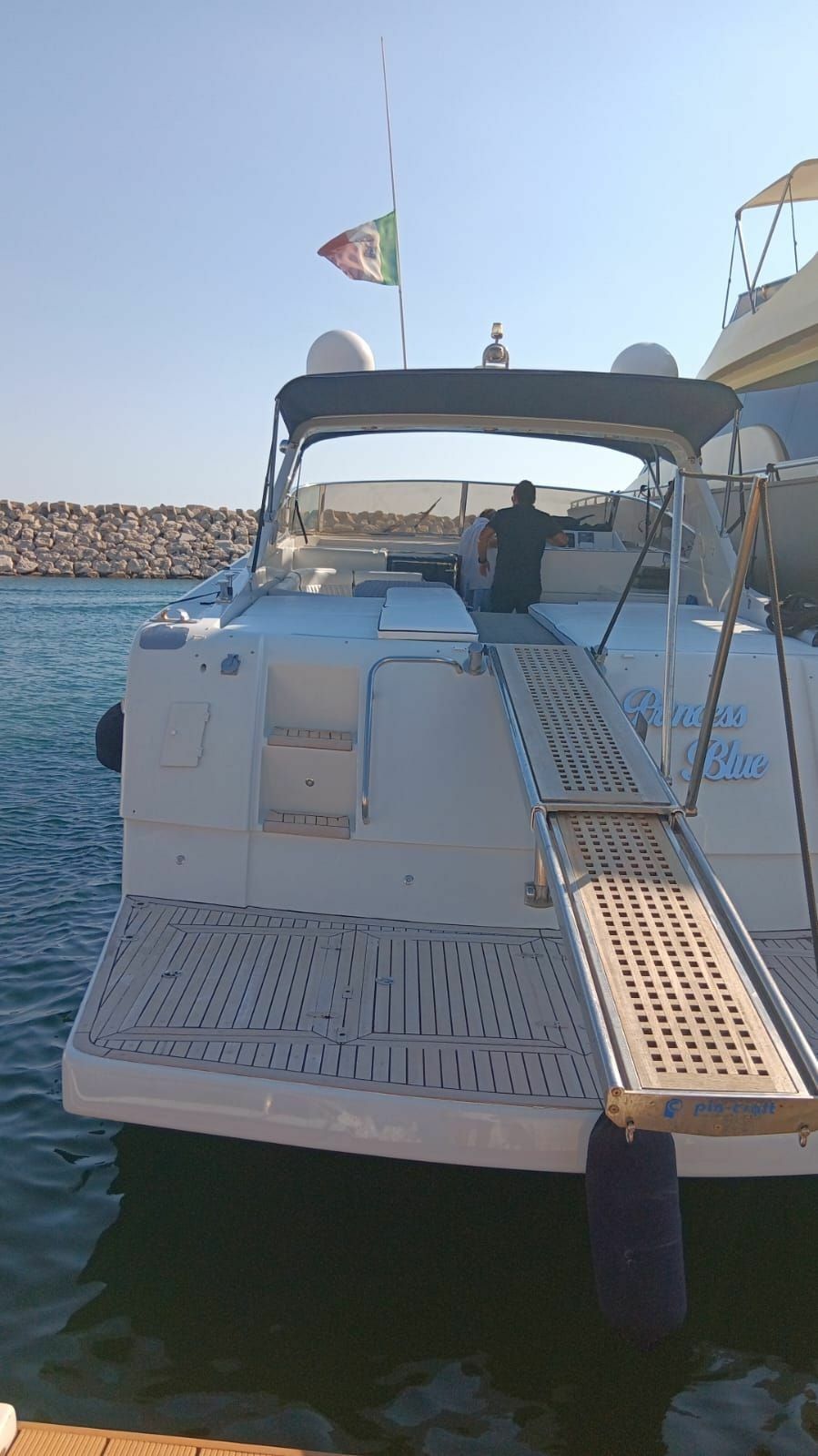 Rizzardi 53 | Princess Blue