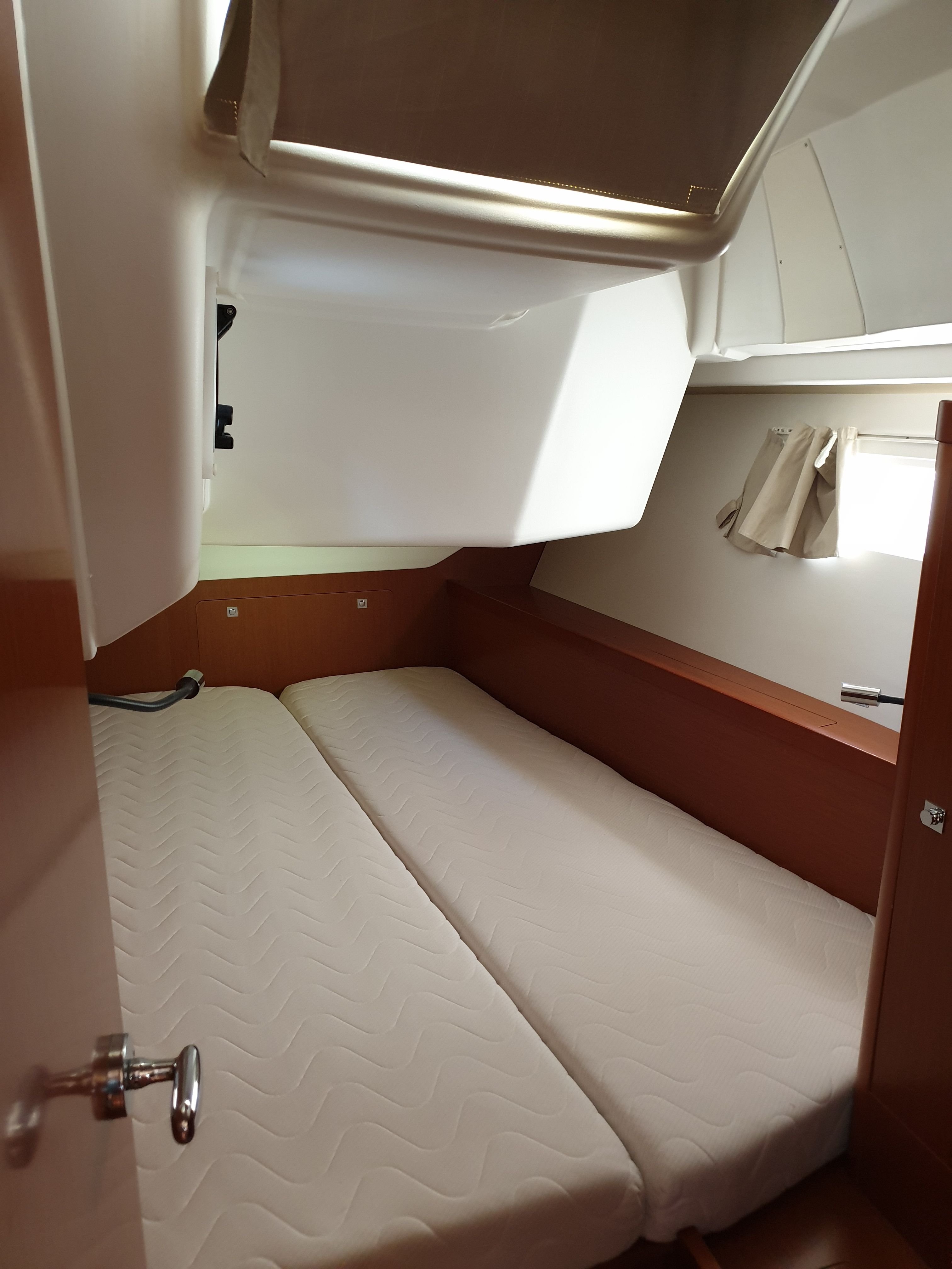 Beneteau Oceanis 41 | Ecstasea