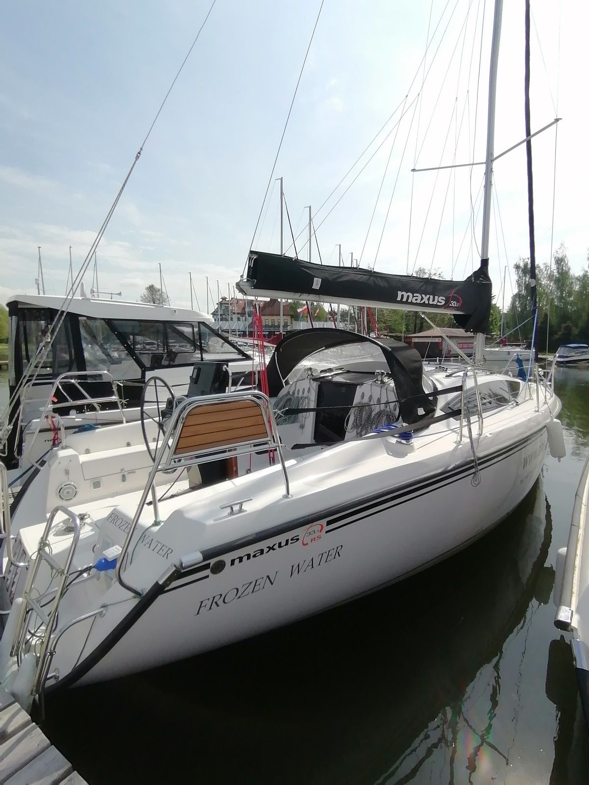 Northman Maxus 33.1 | Frozen Water