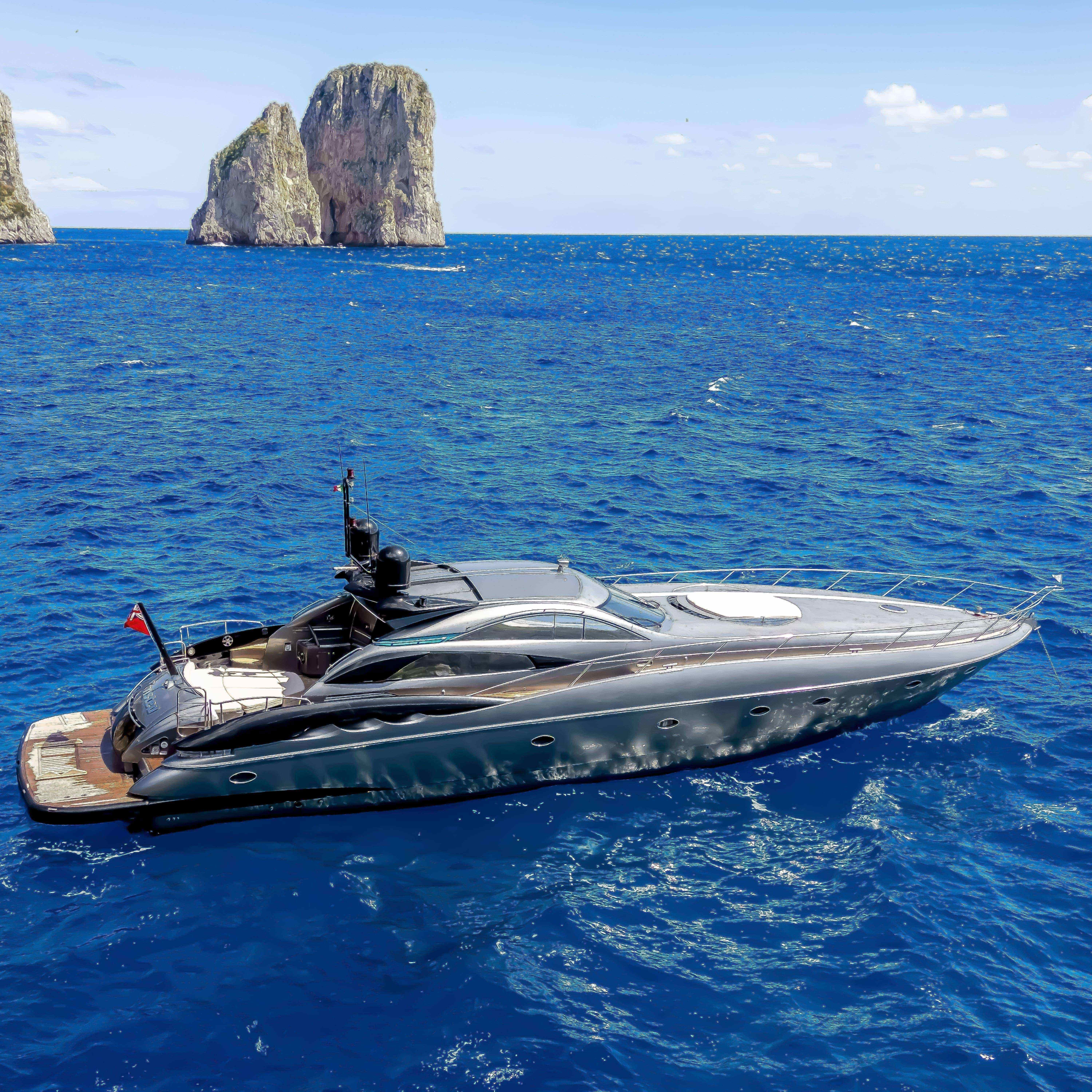 Sunseeker Predator 75 | Twisted