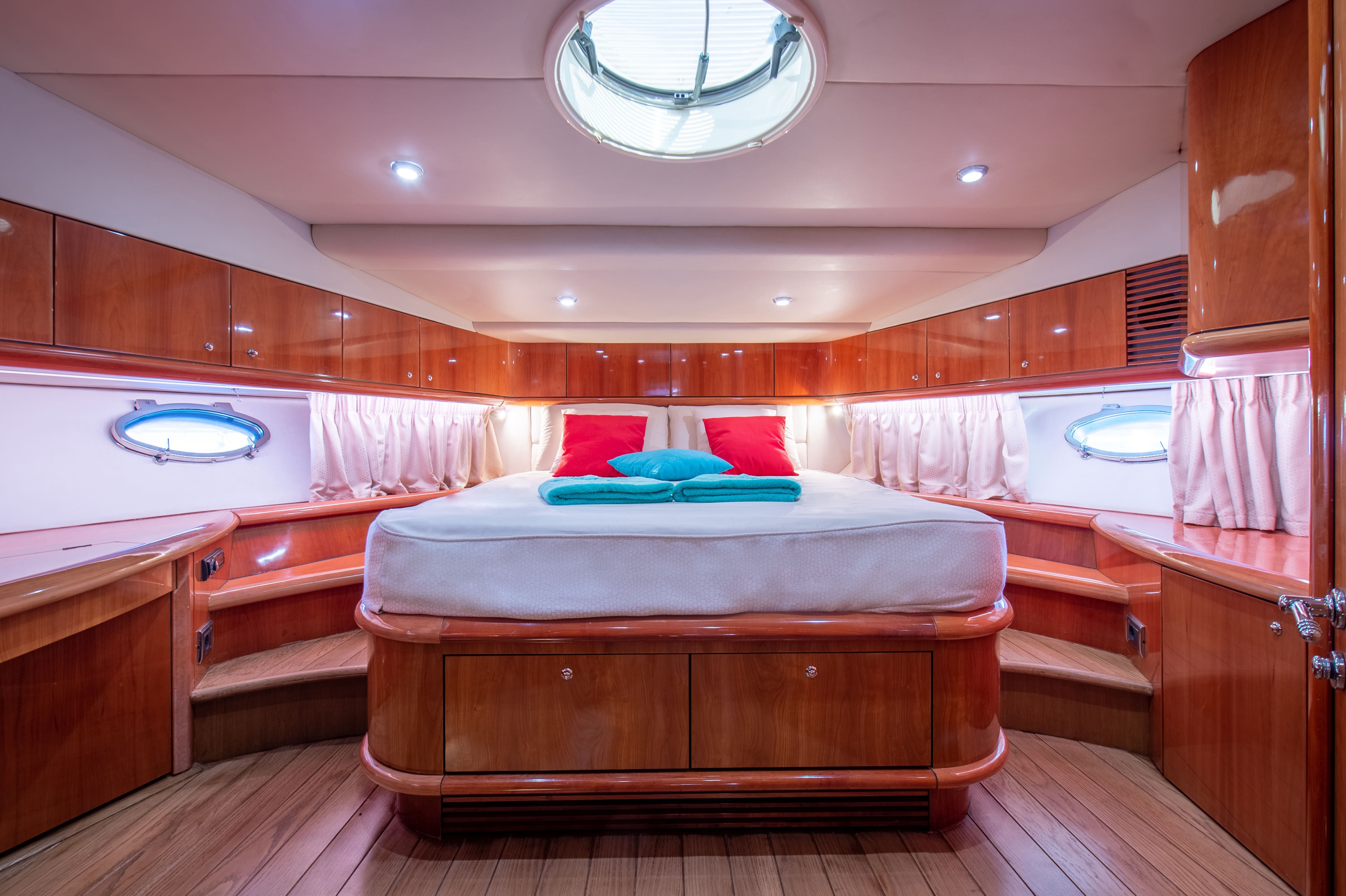 Sunseeker Predator 75 | Twisted