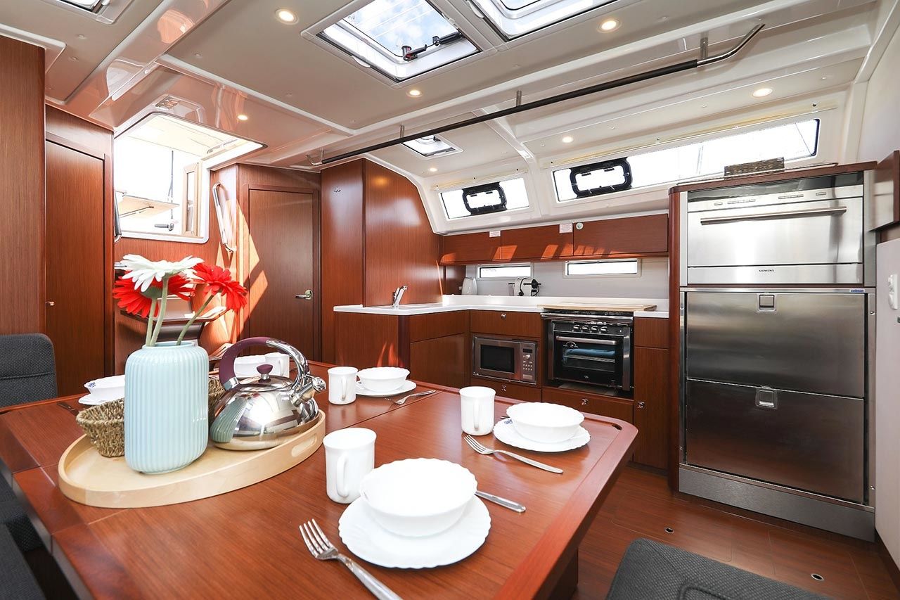 Bavaria Cruiser 46 | Sunshine