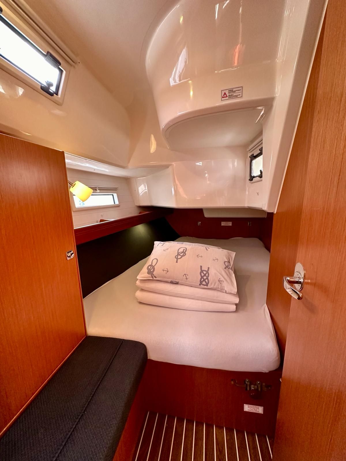 Bavaria Cruiser 37 | Emerald