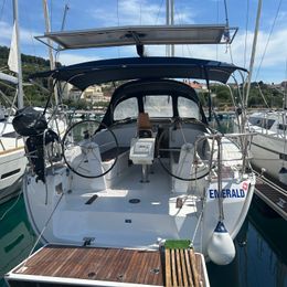 Bavaria Cruiser 37 | Emerald